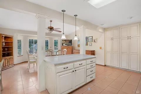 Kitchen - 12805 Melonbank Dr, Redding, CA 96003 photo 4 of 5