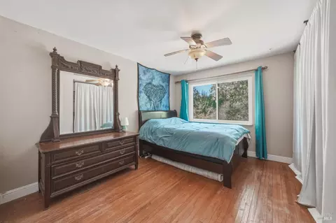 Bedroom - 3570 Leland Ln, Ukiah, CA 95482 photo 1 of 3