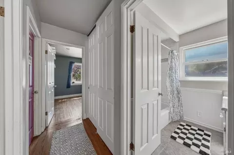 Entry Way - 3570 Leland Ln, Ukiah, CA 95482 photo 2 of 4