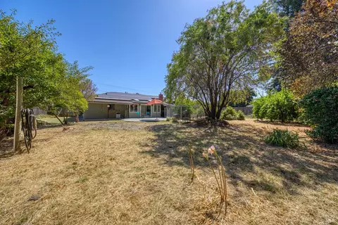 Exterior - 3570 Leland Ln, Ukiah, CA 95482 photo 7 of 10