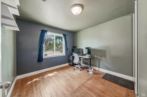 Bedroom - 3570 Leland Ln, Ukiah, CA 95482 photo 3 of 3