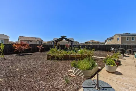 Exterior - 8879 Blue River Dr, Vallejo, CA 94591 photo 3 of 7