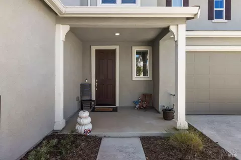 Exterior - 8879 Blue River Dr, Vallejo, CA 94591 photo 2 of 7