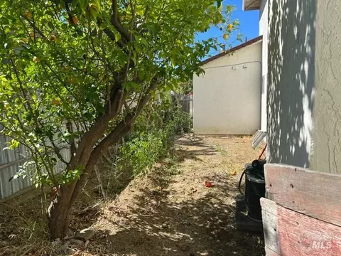 125 Iris Ct, Vallejo, CA 94591 photo 11