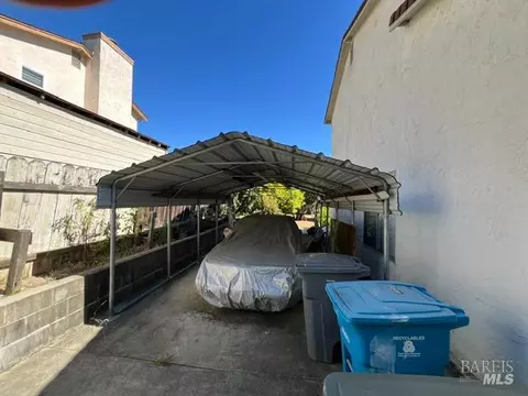 125 Iris Ct, Vallejo, CA 94591 photo 15
