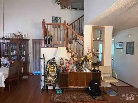 125 Iris Ct, Vallejo, CA 94591 photo 5
