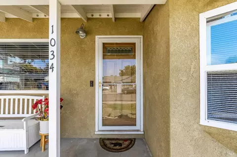 Entry Way - 1034 Caldwell Ave, Vallejo, CA 94591 photo 1 of 1