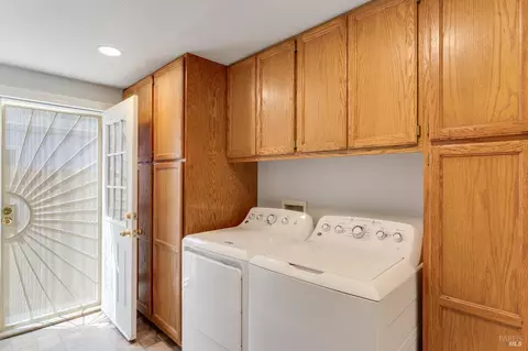 Other - 1034 Caldwell Ave, Vallejo, CA 94591 photo 10 of 12