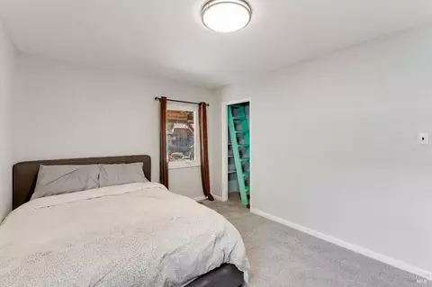 Bedroom - 1034 Caldwell Ave, Vallejo, CA 94591 photo 2 of 5