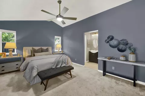 Bedroom - 1034 Hickory Ave, Fairfield, CA 94533 photo 1 of 8