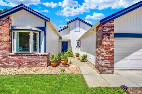 Exterior - 1034 Hickory Ave, Fairfield, CA 94533 photo 4 of 18