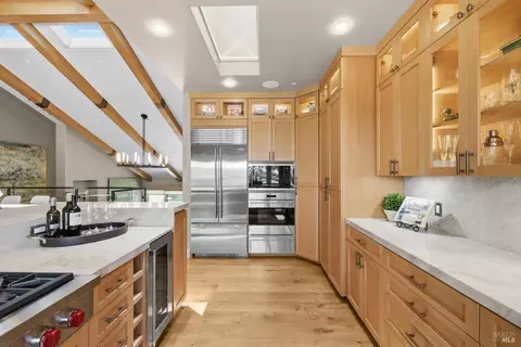 Kitchen - 178 Westgate Dr, Napa, CA 94558 photo 3 of 4