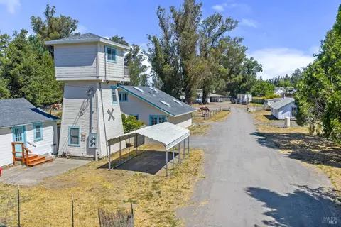 Exterior - 365 E Railroad Ave, Cotati, CA 94931 photo 10 of 22