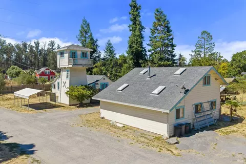 Exterior - 365 E Railroad Ave, Cotati, CA 94931 photo 20 of 22