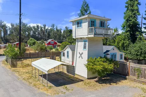 Exterior - 365 E Railroad Ave, Cotati, CA 94931 photo 18 of 22