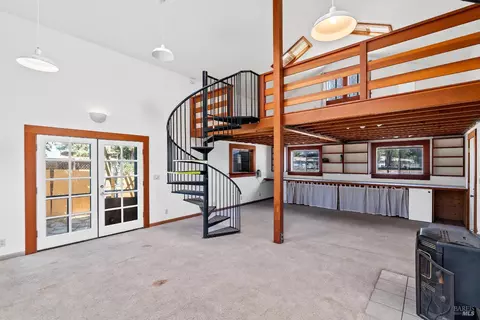 Living - 365 E Railroad Ave, Cotati, CA 94931 photo 3 of 4