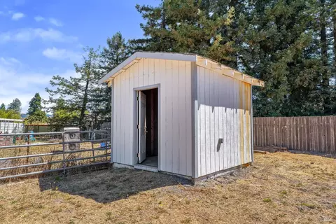 Exterior - 365 E Railroad Ave, Cotati, CA 94931 photo 22 of 22
