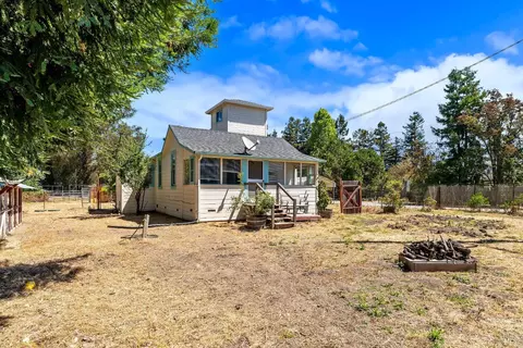 Exterior - 365 E Railroad Ave, Cotati, CA 94931 photo 12 of 22
