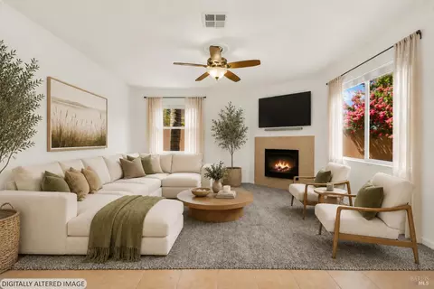 Living - 342 Tilden Cir, Vacaville, CA 95688 photo 4 of 7