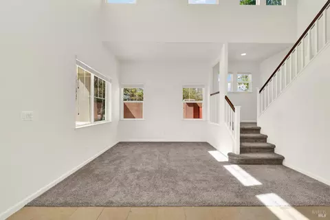 Living - 342 Tilden Cir, Vacaville, CA 95688 photo 2 of 7