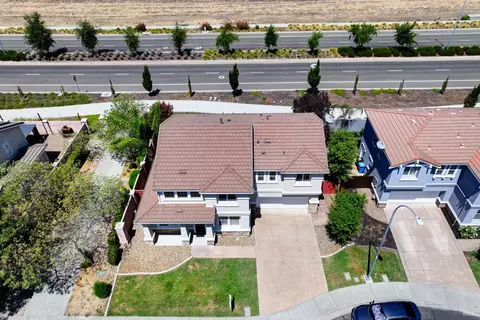 View/Area - 342 Tilden Cir, Vacaville, CA 95688 photo 2 of 10