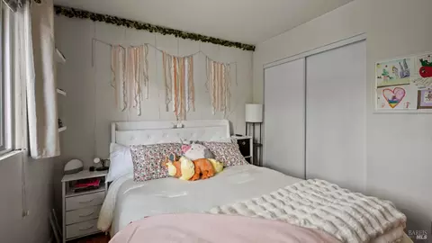 Bedroom - 8270 Lancaster Dr, Cotati, CA 94931 photo 4 of 5