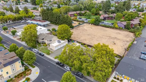 View/Area - 8270 Lancaster Dr, Cotati, CA 94931 photo 4 of 10