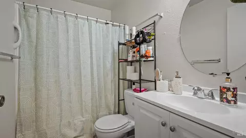 Bath - 8270 Lancaster Dr, Cotati, CA 94931 photo 1 of 1