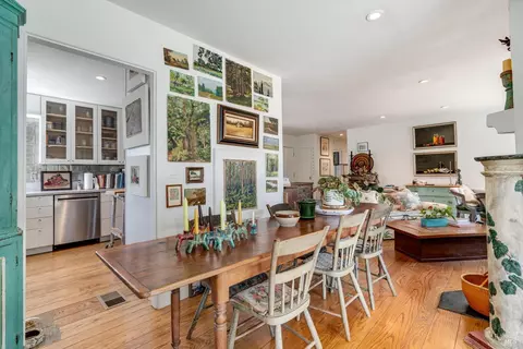 Dining - 1537 Ora Dr, Napa, CA 94559 photo 1 of 2