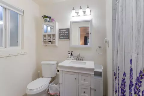 Bath - 56 Mill Creek Dr, Willits, CA 95490 photo 2 of 2