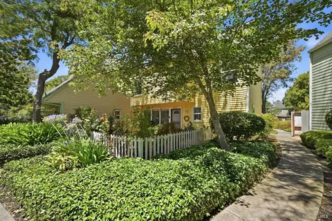 Exterior - 8365 Windmill Farms Dr, Cotati, CA 94931 photo 8 of 12