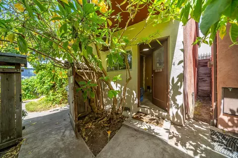 Exterior - 1614 Russell St, Berkeley, CA 94703 photo 15 of 16