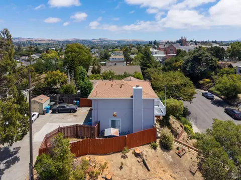 300 Kentucky St, Vallejo, CA 94590 photo 8