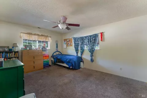 Bedroom - 119 Doolan Dr, Ukiah, CA 95482 photo 1 of 1