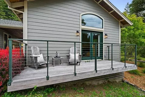 Exterior - 2585 Marra Rd, Occidental, CA 95465 photo 11 of 19