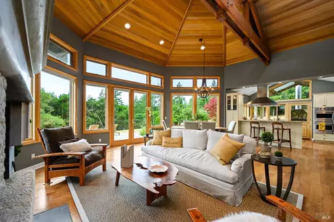 Living - 2585 Marra Rd, Occidental, CA 95465 photo 2 of 3
