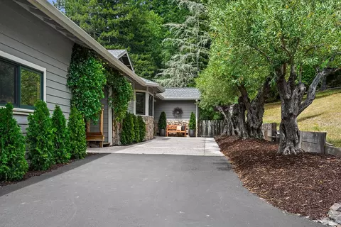 Exterior - 2585 Marra Rd, Occidental, CA 95465 photo 7 of 19