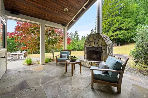 Exterior - 2585 Marra Rd, Occidental, CA 95465 photo 9 of 19