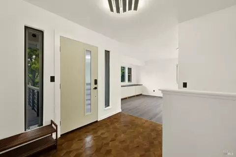 Entry Way - 143 Creekview Dr, Vallejo, CA 94591 photo 1 of 3