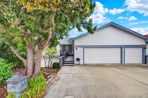 Exterior - 143 Creekview Dr, Vallejo, CA 94591 photo 1 of 13