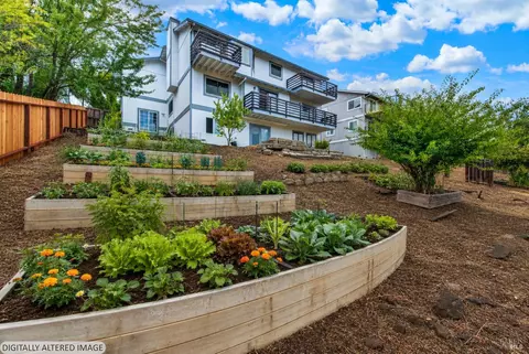 Exterior - 143 Creekview Dr, Vallejo, CA 94591 photo 11 of 13