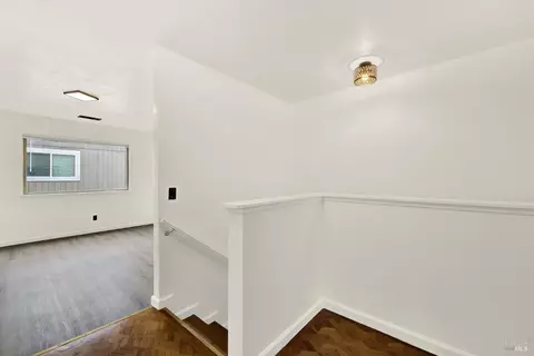 Entry Way - 143 Creekview Dr, Vallejo, CA 94591 photo 2 of 3