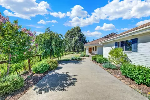Exterior - 875 White Cottage Rd N, Angwin, CA 94508 photo 3 of 27