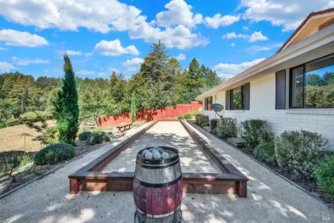 Exterior - 875 White Cottage Rd N, Angwin, CA 94508 photo 24 of 27