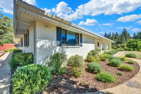 Exterior - 875 White Cottage Rd N, Angwin, CA 94508 photo 11 of 27