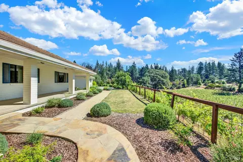 Exterior - 875 White Cottage Rd N, Angwin, CA 94508 photo 9 of 27