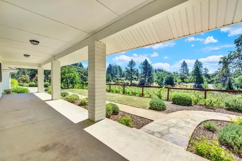 Exterior - 875 White Cottage Rd N, Angwin, CA 94508 photo 15 of 27