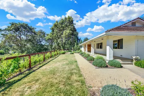 Exterior - 875 White Cottage Rd N, Angwin, CA 94508 photo 6 of 27