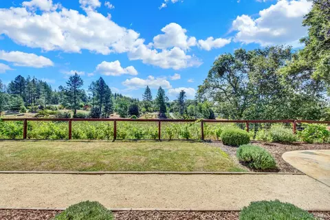 Exterior - 875 White Cottage Rd N, Angwin, CA 94508 photo 14 of 27