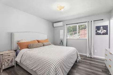 Bedroom - 1440 Harrah Pl, Willits, CA 95490 photo 4 of 5